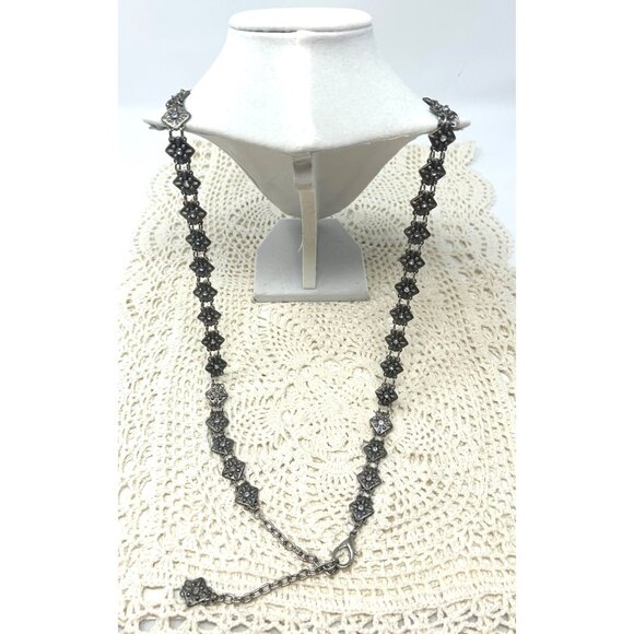 Vintage-Inspired Silver Filigree Necklace  with gemstone insets‎ - Picture 2 of 5